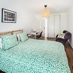 4 estaciones - Tu hogar en el corazón de Oviedo