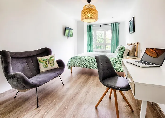 4 estaciones - Tu hogar en el corazón de Oviedo
