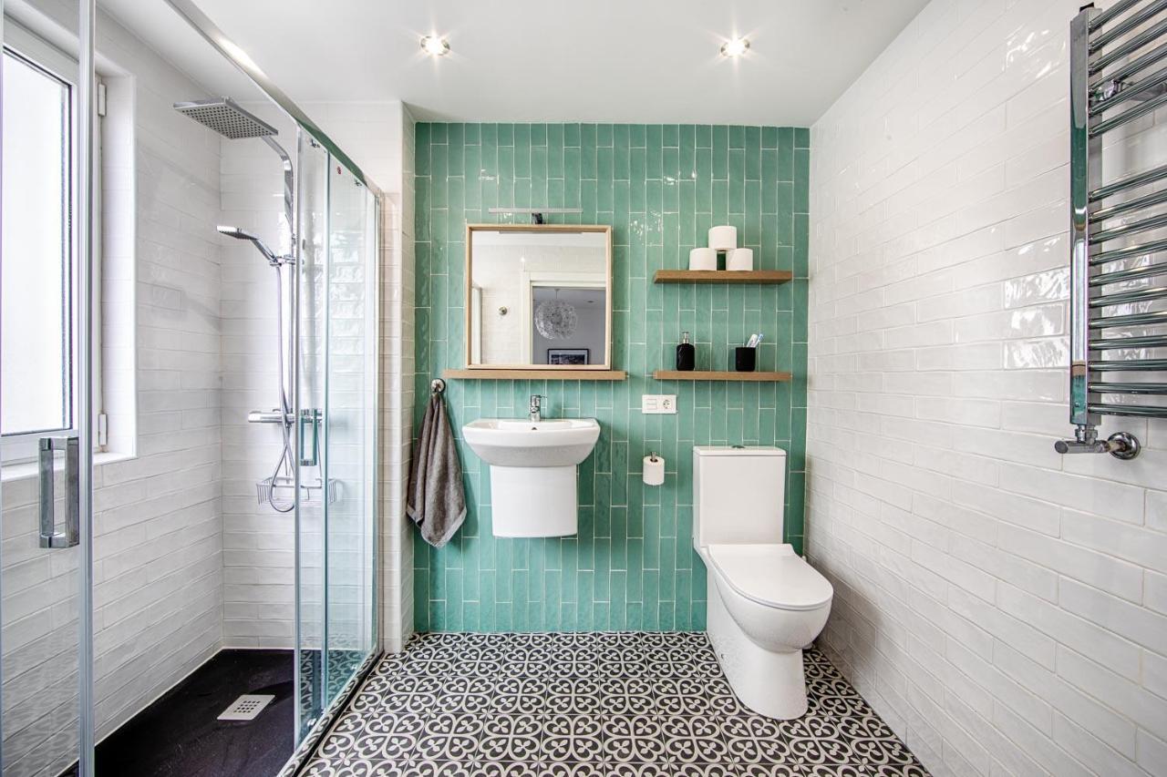 4 Estaciones - Tu Hogar En El Corazón De Apartamento Oviedo