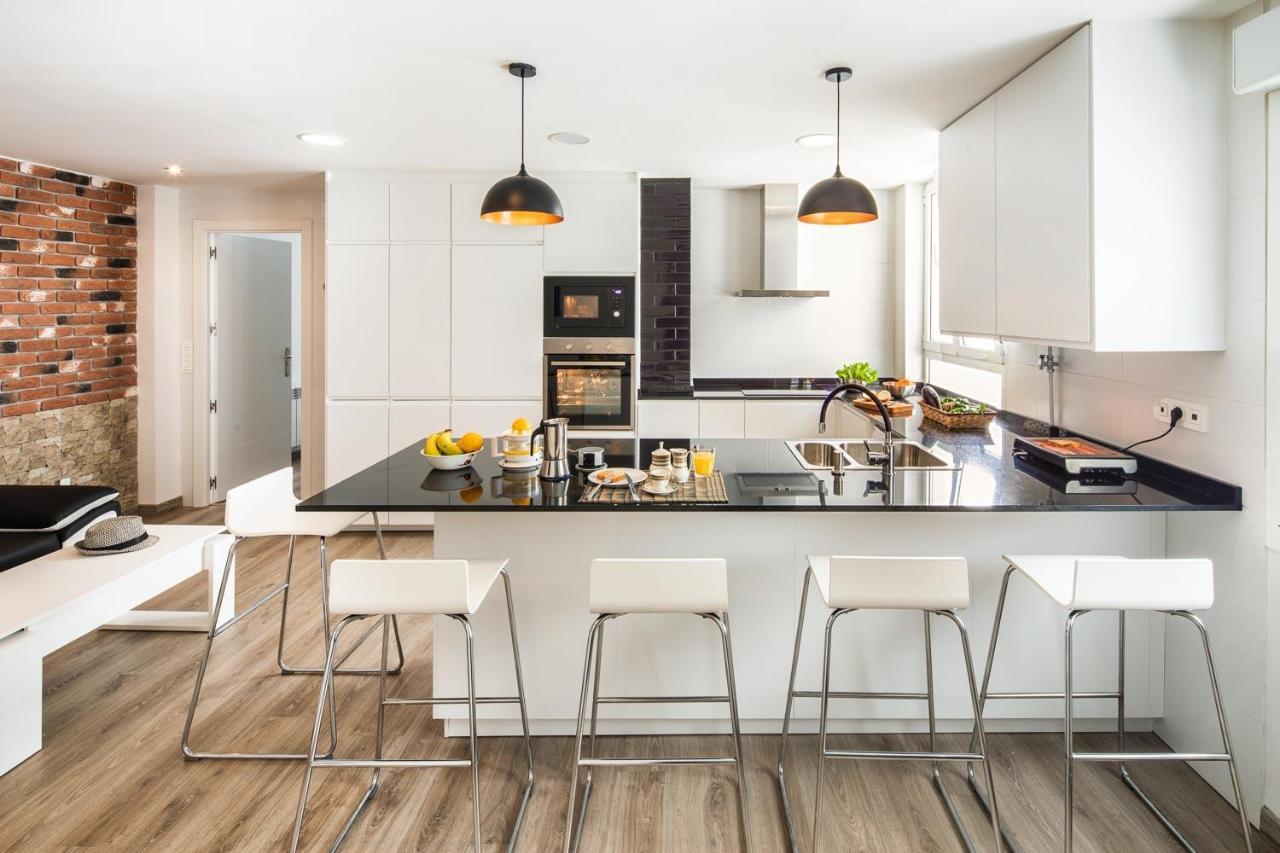 4 Estaciones - Tu Hogar En El Corazón De Apartamento Oviedo